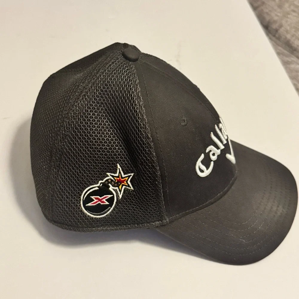 Callaway Black Hat with‎ White Logo and Red Details - Picture 3 of 5